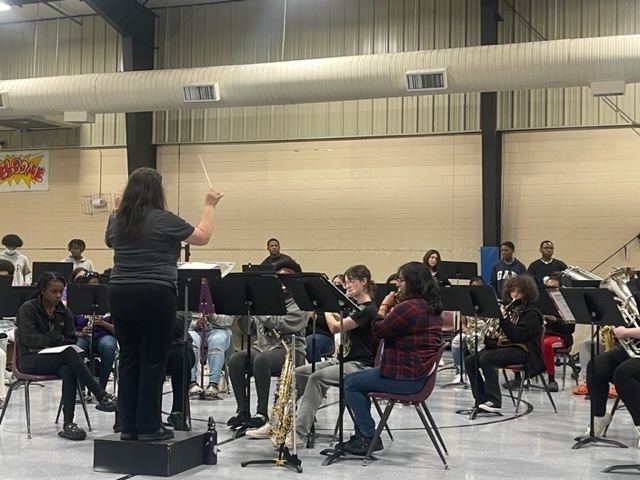 Mrs. Venable conducted a wonderful concert with the DHS Concert Band. 